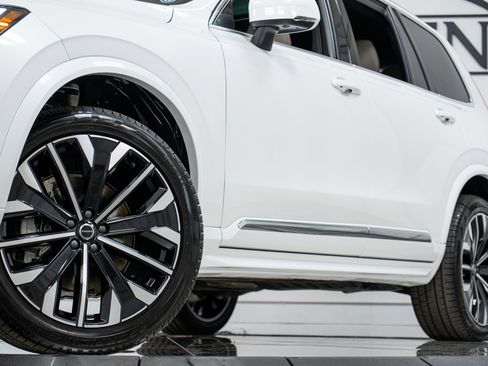 New 2026 Volvo XC90 B5 Plus w/ Protection Package image 28