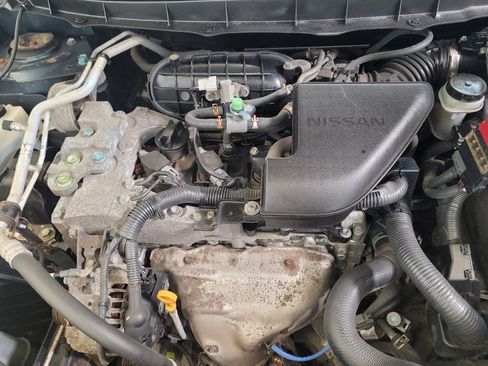 Used 2015 Nissan Rogue S AWD/4WD image 30
