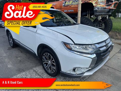 Used 2016 Mitsubishi Outlander ES FWD image 1