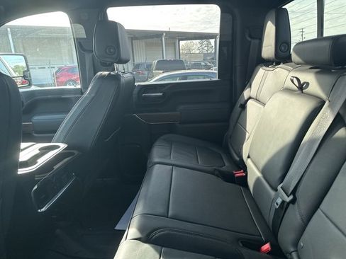 Used 2022 Chevrolet Silverado 3500 High Country w/ Z71 Off-Road Package image 18