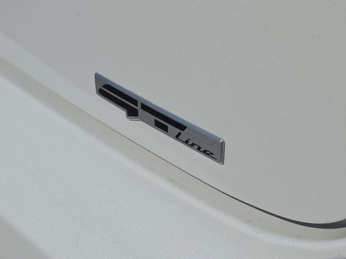 Used 2025 Kia K4 GT-Line w/ GT-Line Premium Package FWD image 8