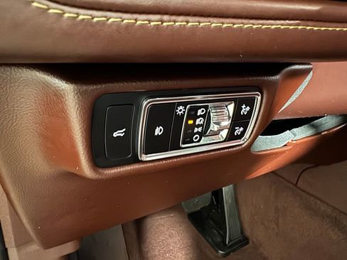 Certified 2023 Lincoln Aviator Black Label w/ Dynamic Handling Package image 34