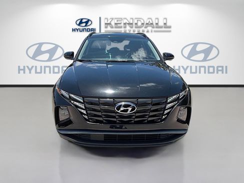Used 2024 Hyundai Tucson SEL FWD image 2