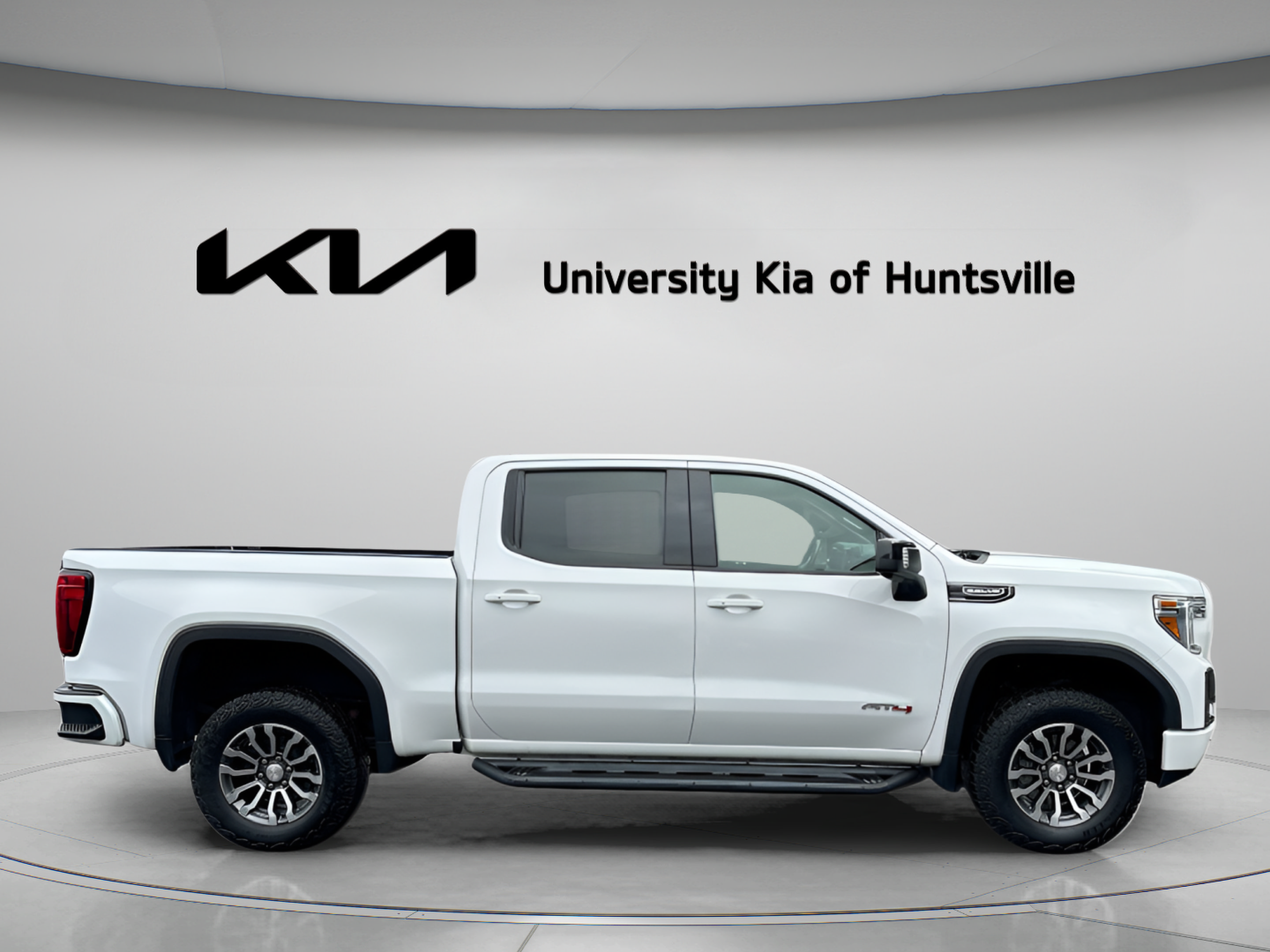 Used 2021 GMC Sierra 1500 AT4 AWD/4WD image 9