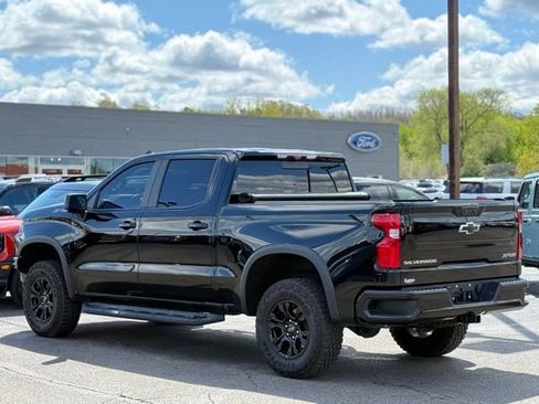 Used 2022 Chevrolet Silverado 1500 ZR2 w/ Technology Package AWD/4WD image 48