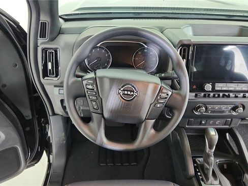 New 2026 Nissan Frontier SV w/ Tow Package image 17