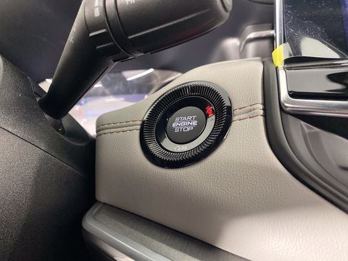 New 2026 Jeep Compass Limited AWD/4WD image 21