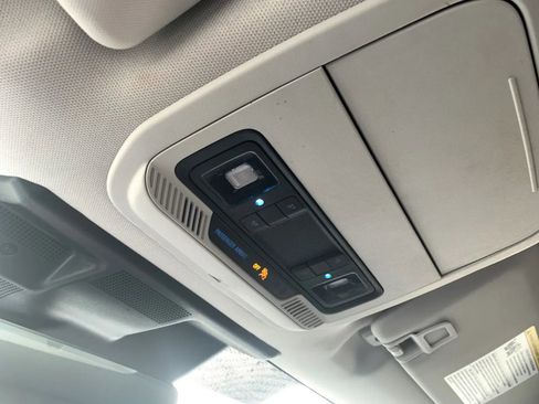 Used 2023 Ford Mustang Mach-E Select image 37