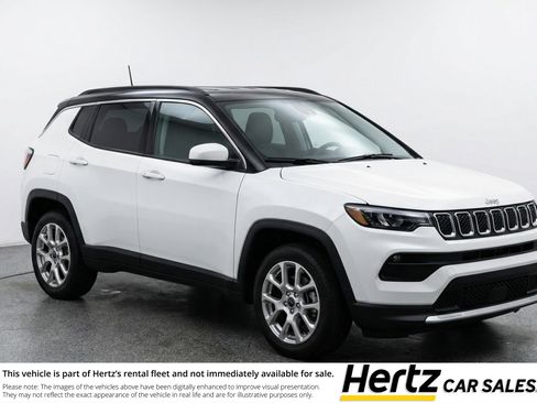 Used 2025 Jeep Compass Limited AWD/4WD image 1