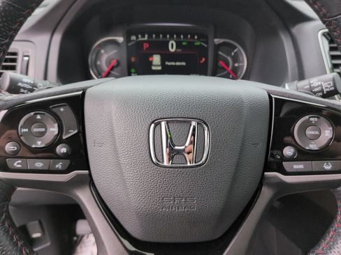 Used 2025 Honda Passport Black Edition image 20