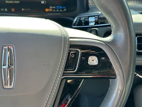 Used 2020 Lincoln Aviator Grand Touring w/ Equipment Group 301A image 25