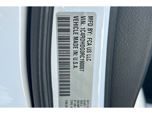 Used 2024 Dodge Durango GT image 35