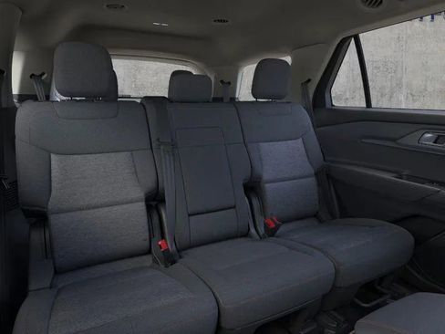 New 2026 Ford Explorer Active image 11