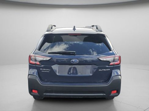 Used 2025 Subaru Outback Premium image 24