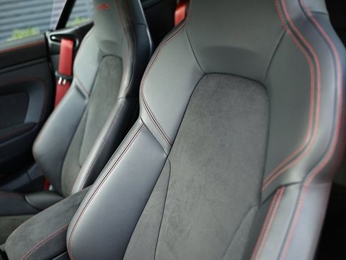 Certified 2023 Porsche 911 Carrera GTS image 28