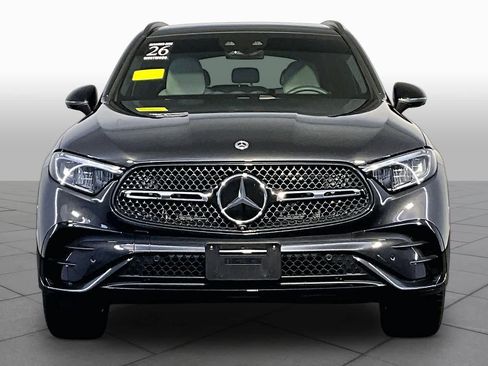 Used 2026 Mercedes-Benz GLC 300 4MATIC image 4