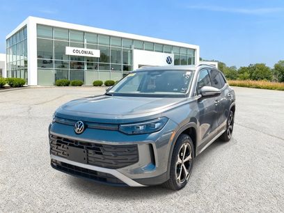 New 2026 Volkswagen Tiguan SE