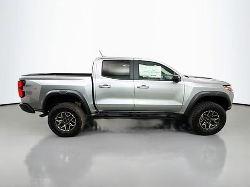 New 2026 Chevrolet Colorado ZR2 w/ Technology Package AWD/4WD image 10