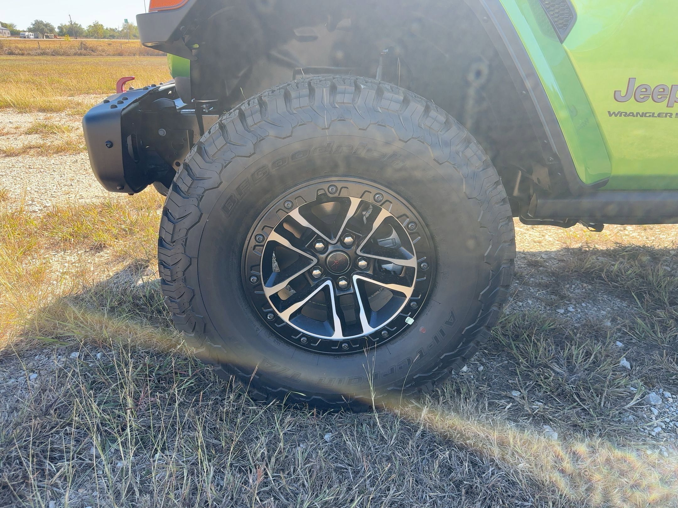 New 2025 Jeep Wrangler Unlimited Rubicon AWD/4WD image 9