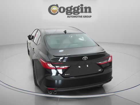 New 2026 Toyota Camry SE image 27