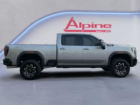 Used 2025 GMC Sierra 2500 AT4X AWD/4WD image 6