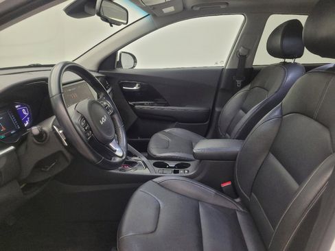 Used 2022 Kia Niro Touring Special Edition image 17