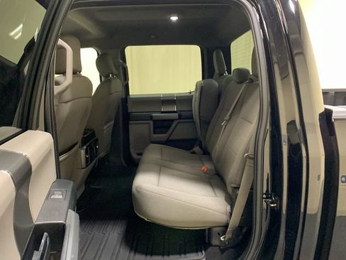 Used 2018 Ford F150 XLT w/ Equipment Group 302A Luxury AWD/4WD image 24