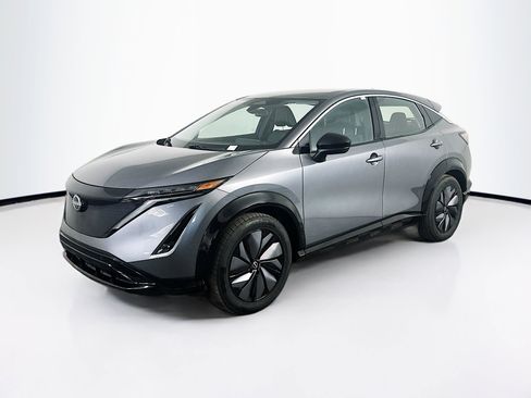 Used 2023 Nissan Ariya FWD image 3