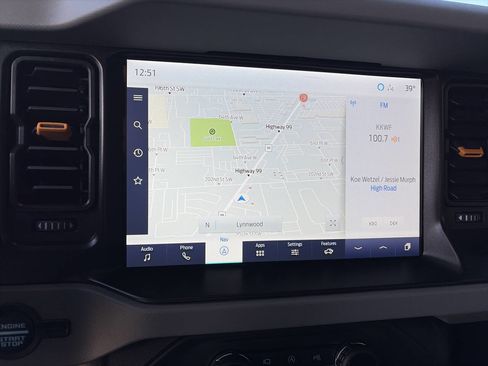 Used 2021 Ford Bronco Badlands image 33