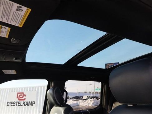 Certified 2018 Ford F150 Platinum w/ Equipment Group 701A Luxury image 7