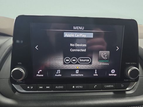 Used 2023 Nissan Rogue S image 30