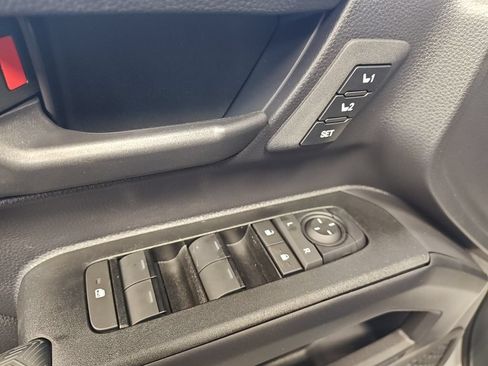 Used 2026 Toyota 4Runner TRD Off-Road Premium AWD/4WD image 17