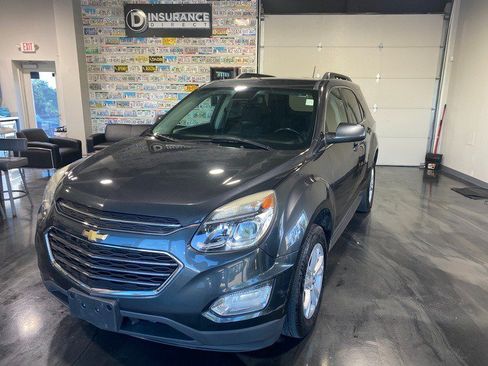Used 2017 Chevrolet Equinox LT w/ Convenience Package AWD/4WD image 5