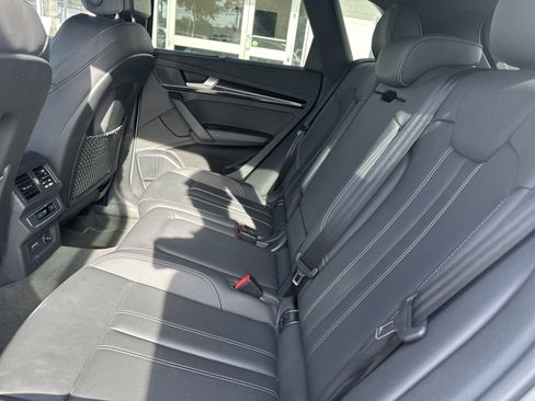 Used 2023 Audi SQ5 Premium Plus image 12