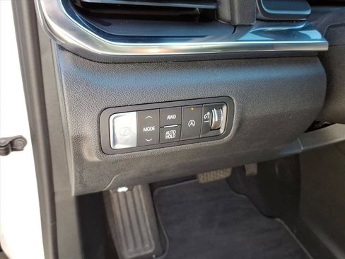 Used 2026 GMC Terrain Elevation w/ Elevation Premium Package AWD/4WD image 26