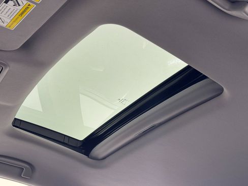 Used 2022 Honda Pilot Special Edition image 11