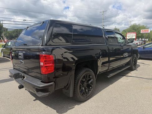 Used 2019 Chevrolet Silverado 1500 LT w/ All Star Edition AWD/4WD image 3