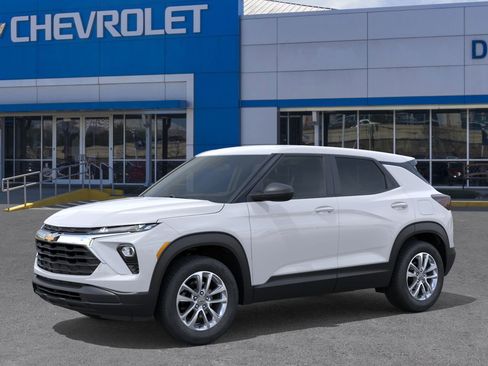 New 2026 Chevrolet TrailBlazer LS image 2