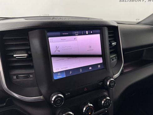 Used 2024 RAM 2500 Big Horn w/ Bed Utility Group image 15