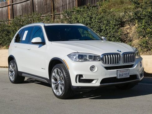 Used 2018 BMW X5 sDrive35i w/ M Sport Package image 2