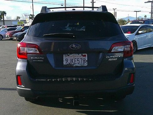 Used 2015 Subaru Outback 2.5i Premium AWD/4WD image 6