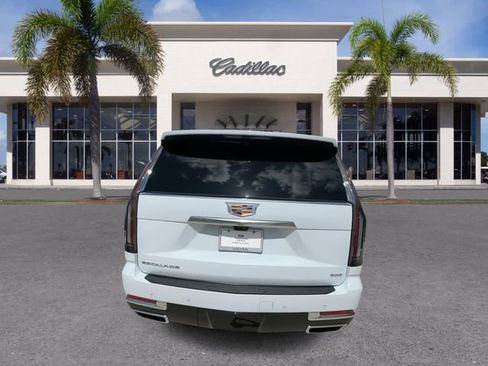 Certified 2026 Cadillac Escalade Luxury w/ Touring Package AWD/4WD image 12