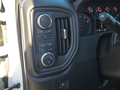 New 2025 GMC Sierra 2500 Pro w/ 1SA Pro Safety Plus Package image 25