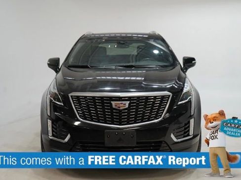 Used 2023 Cadillac XT5 Premium Luxury image 2