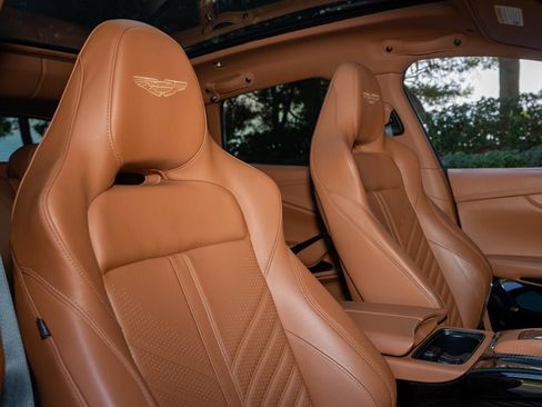 Used 2023 Aston Martin DBX 707 image 16