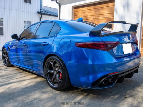 Used 2020 Alfa Romeo Giulia Quadrifoglio w/ Nero Edizione image 6
