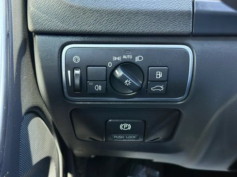 Used 2015 Volvo S60 T5 Premier FWD image 34