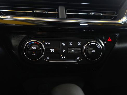 Used 2026 Chevrolet Trax ACTIV w/ Driver Confidence Package image 22