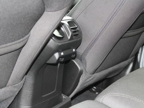 Used 2023 Jeep Wrangler Unlimited w/ Cold Weather Group image 33