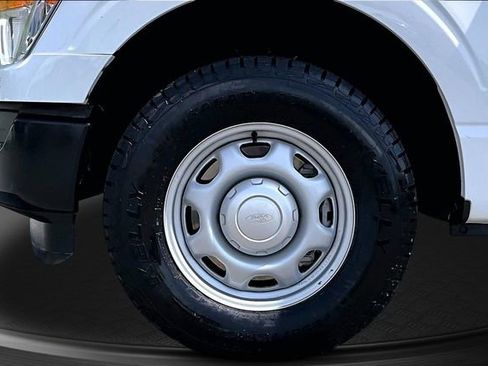 Used 2022 Ford F150 XL w/ Equipment Group 101A High RWD image 32